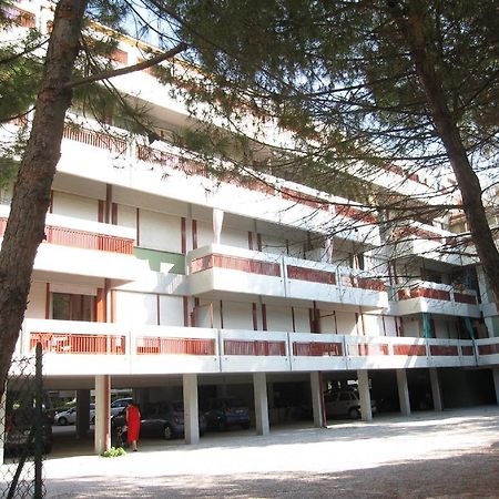 Appartamento Pineta Marina Γκράντο Εξωτερικό φωτογραφία