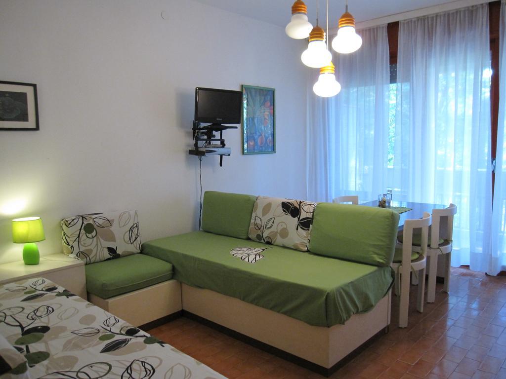 Appartamento Pineta Marina Γκράντο Εξωτερικό φωτογραφία