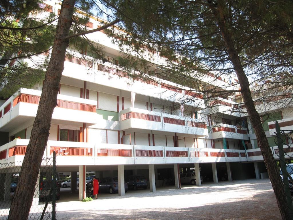 Appartamento Pineta Marina Γκράντο Εξωτερικό φωτογραφία